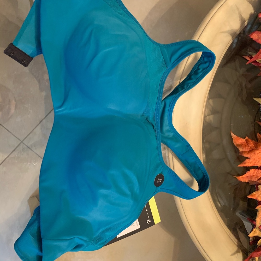 Nike Pro Alpha Performance Support Sports Bra